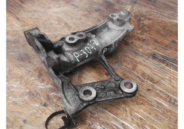 кронштейн генератора Peugeot, Citroen 1.6 hdi, 9656125580, 5706K7